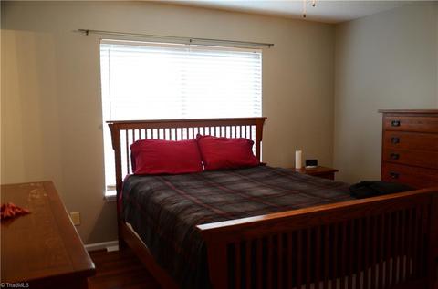 1016 English Ct, Trinity, NC 27370 photo 3