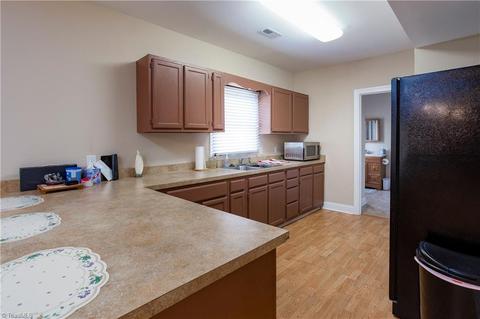 3701 Brandon Dr, High Point, NC 27265 photo 21