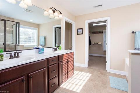 3701 Brandon Dr, High Point, NC 27265 photo 13