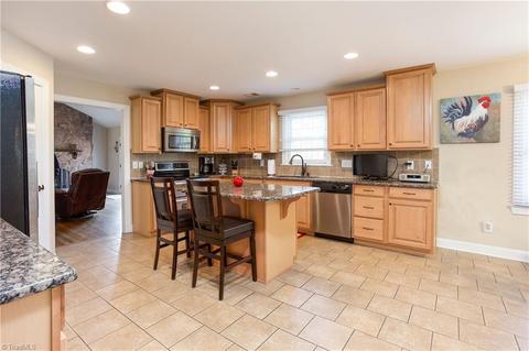 3701 Brandon Dr, High Point, NC 27265 photo 9