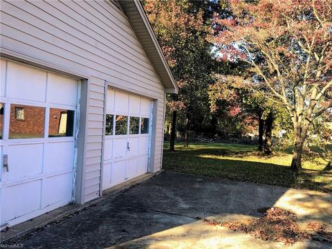 3945 Johnson St, High Point, NC 27265 photo 10