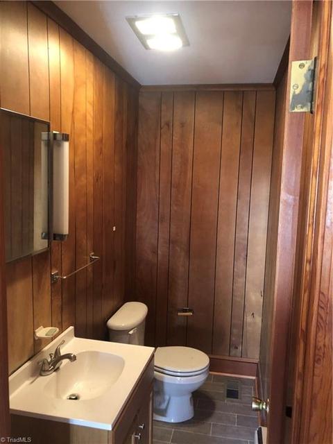 3945 Johnson St, High Point, NC 27265 photo 8