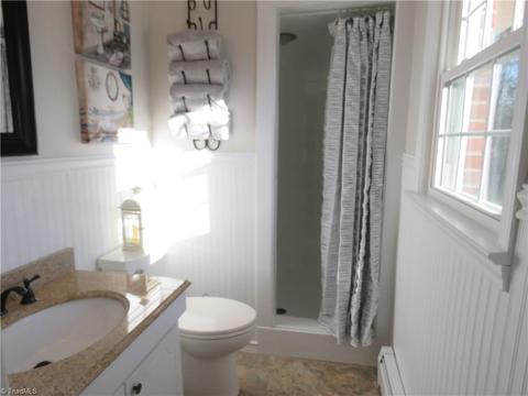 710 Sunset Dr, Pilot Mountain, NC 27041 photo 12