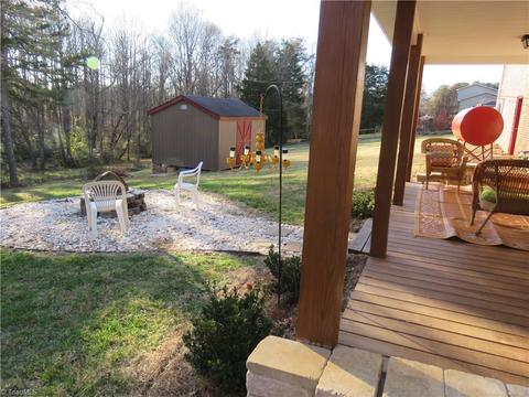710 Sunset Dr, Pilot Mountain, NC 27041 photo 23
