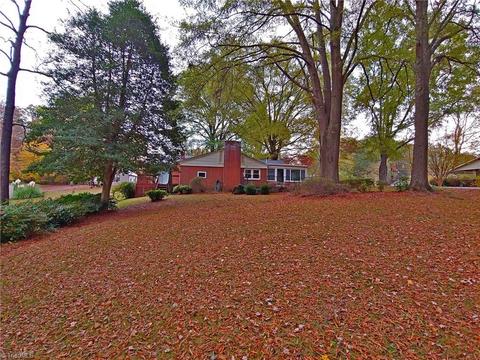 821 Hampton St, Eden, NC 27288 photo 6