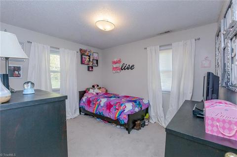 1604 Gavin Dr, High Point, NC 27260 photo 13