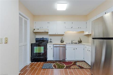 203 Northpoint Ave #E, High Point, NC 27262 photo 8