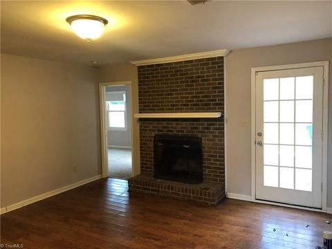 1706 Beaucrest Ave, High Point, NC 27265 photo 2