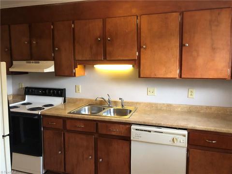 1706 Beaucrest Ave, High Point, NC 27265 photo 6