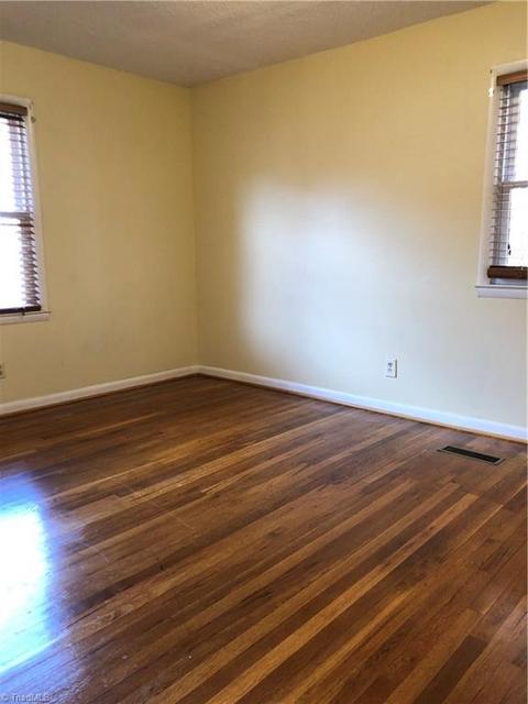 522 Hampton Dr, King, NC 27021 photo 16