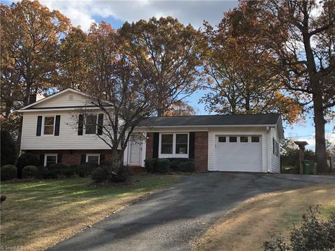 522 Hampton Dr, King, NC 27021 photo 1