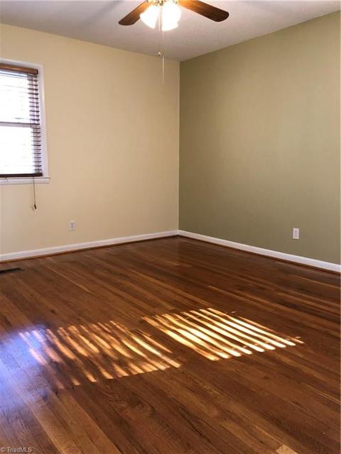 522 Hampton Dr, King, NC 27021 photo 17