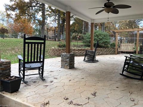 522 Hampton Dr, King, NC 27021 photo 24