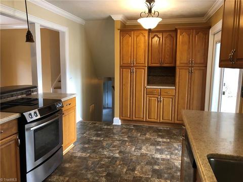 522 Hampton Dr, King, NC 27021 photo 25