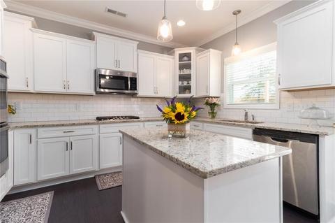 4530 Fallowood Ter, High Point, NC 27265 photo 10