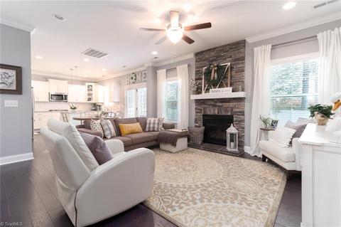 4530 Fallowood Ter, High Point, NC 27265 photo 6