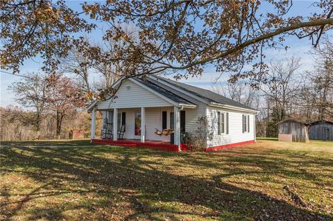 893 Bert Cockerham Rd, Elkin, NC 28621 photo 2