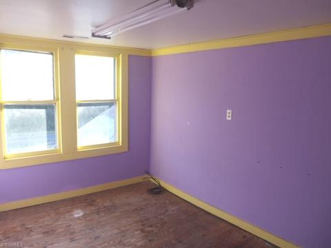 736 Old Camp Rd, Denton, NC 27239 photo 11