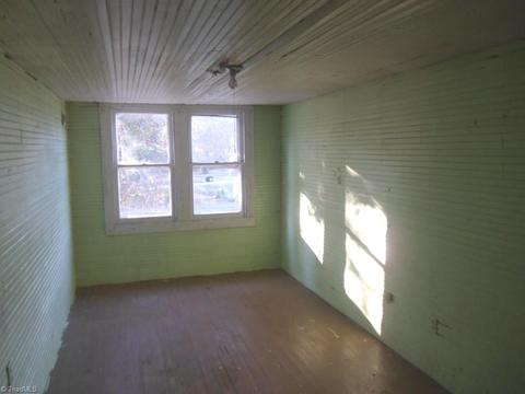 736 Old Camp Rd, Denton, NC 27239 photo 10