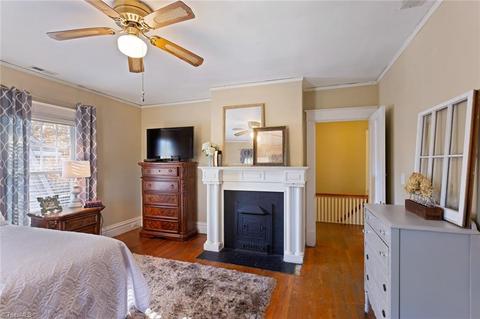 1103 Johnson St, High Point, NC 27262 photo 17