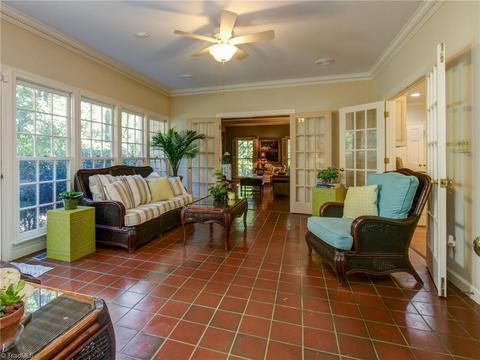 1704 Heathgate Pt, High Point, NC 27262 photo 12
