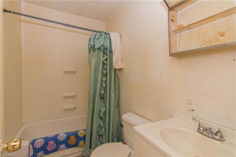 5273 Darr Rd, Trinity, NC 27370 photo 8
