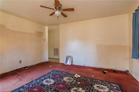 5273 Darr Rd, Trinity, NC 27370 photo 4