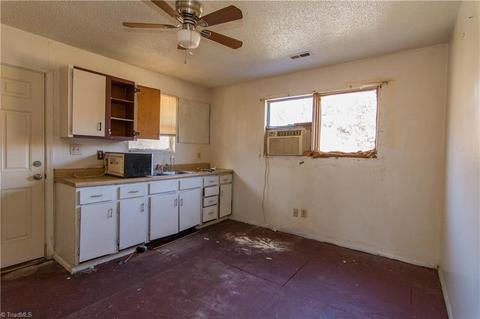 5273 Darr Rd, Trinity, NC 27370 photo 7