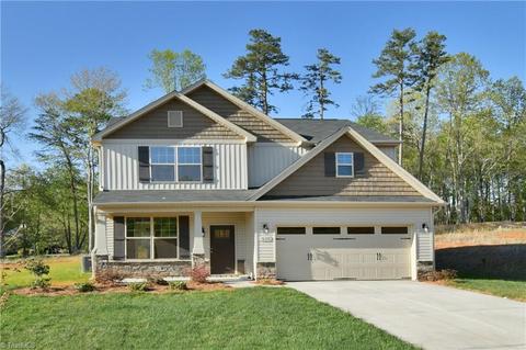 132 Ascender Dr, King, NC 27021 photo 1