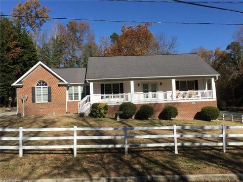 200 Pineridge Dr, High Point, NC 27262 photo 30