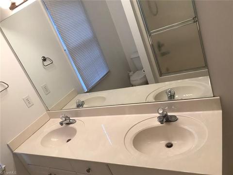 200 Pineridge Dr, High Point, NC 27262 photo 20