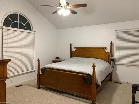 200 Pineridge Dr, High Point, NC 27262 photo 12