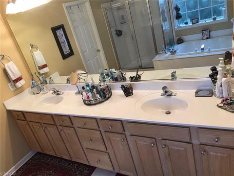 2920 Glen Echo Ct, High Point, NC 27265 photo 21