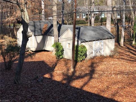 151 Circle Dr, Thomasville, NC 27360 photo 14