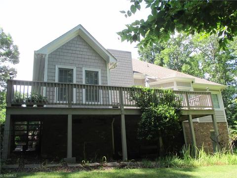 408 Deer Path, Eden, NC 27288 photo 3
