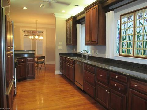 408 Deer Path, Eden, NC 27288 photo 11