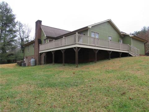4680 Duffer Ct, Pfafftown, NC 27040 photo 6