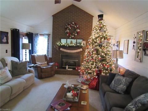 4680 Duffer Ct, Pfafftown, NC 27040 photo 16