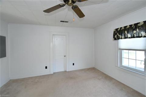 376 Johnson Rd, High Point, NC 27265 photo 12