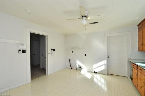 376 Johnson Rd, High Point, NC 27265 photo 8