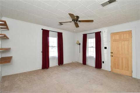 376 Johnson Rd, High Point, NC 27265 photo 3