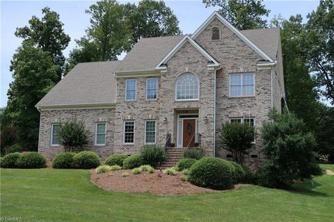 103 Castleton Pl, Jamestown, NC 27282 photo 1