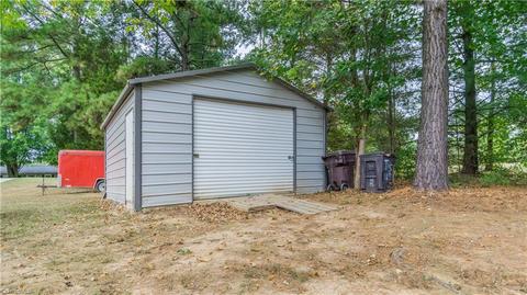 7099 Kennedy Rd, Trinity, NC 27370 photo 8