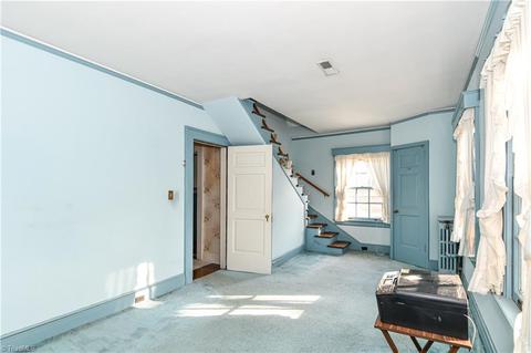 909 Johnson St, High Point, NC 27262 photo 21