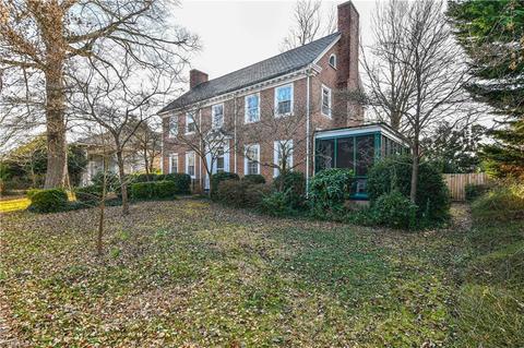 909 Johnson St, High Point, NC 27262 photo 2
