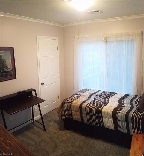 400 Shadybrook Rd, High Point, NC 27265 photo 12