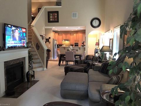 742 Carneros Cir, High Point, NC 27265 photo 11