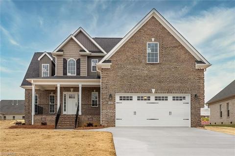 107 Emerald Ct, Trinity, NC 27370 photo 2