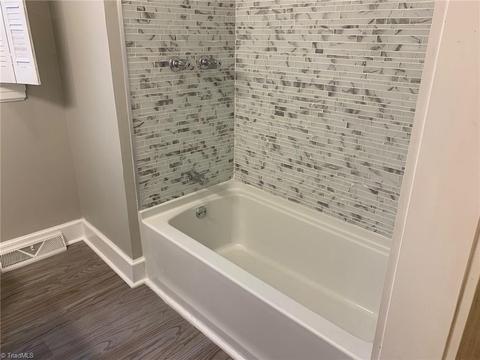 601 Oakview Rd, High Point, NC 27265 photo 16