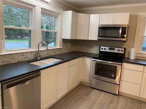 601 Oakview Rd, High Point, NC 27265 photo 6